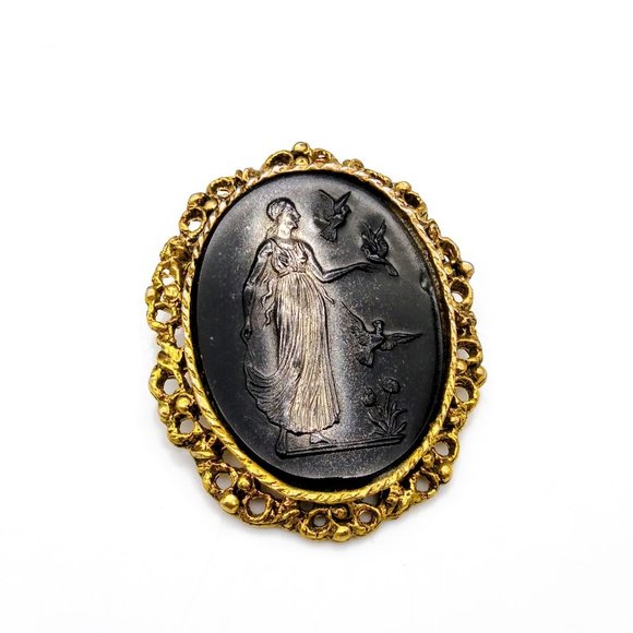 Mod Black Glass Cameo Brooch of Woman with Birds, Gilt Stripe Lapel Pin in Gold - Picture 1 of 4